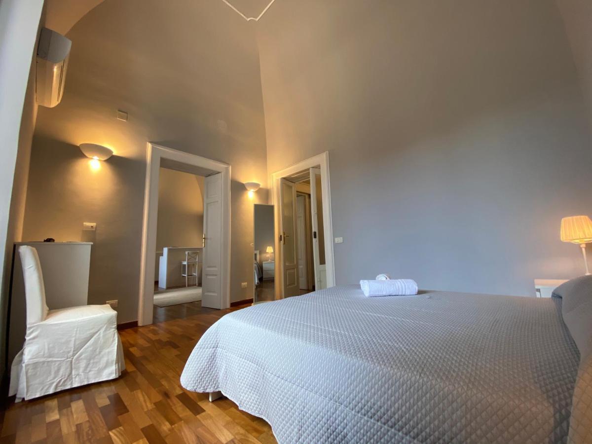 Suite 261 - Intero Appartamento Nel Centro Di Bari Ngoại thất bức ảnh